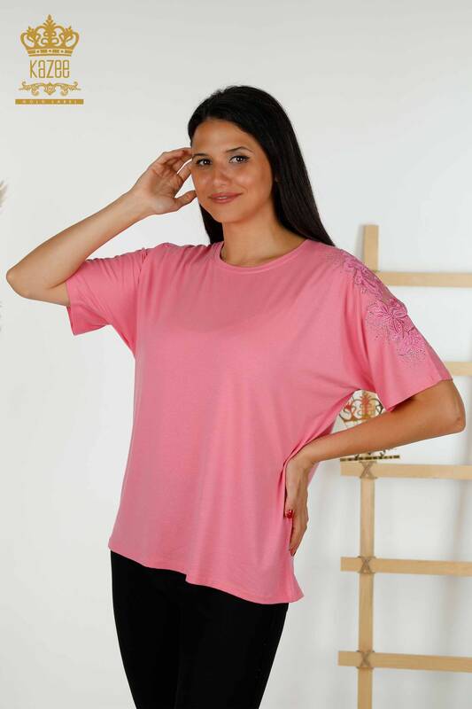 Bluză de damă cu ridicata cu detaliu din tul roz - 79390 | KAZEE
