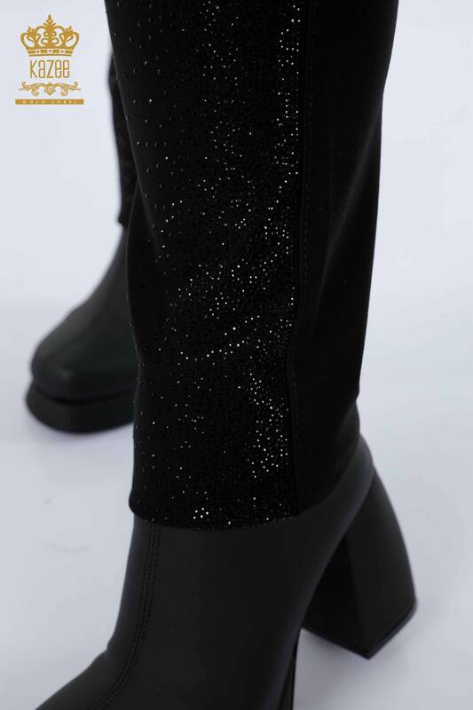 Pantaloni de damă cu ridicata cu jambiere negri cu broderie cu pietre de cristal - 3602 | KAZEE