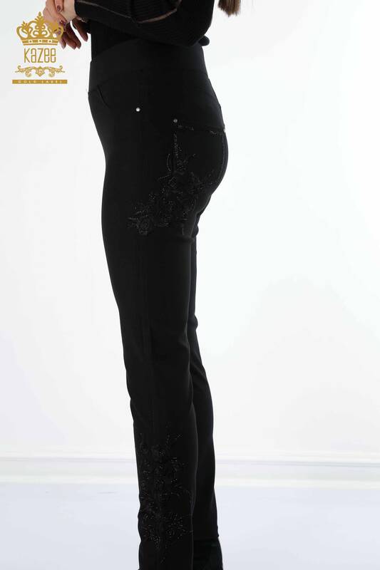 Pantaloni en-gros de damă cu jambiere cu buzunare brodate cu piatră de trandafir - 3635 | KAZEE