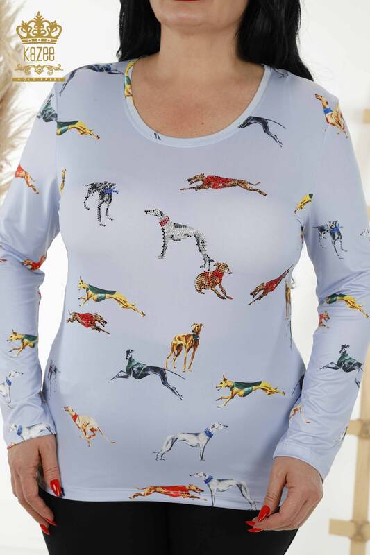 Bluză cu ridicata pentru femei albastră cu figuri de animale - 77772 | KAZEE