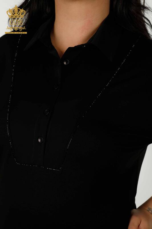 Bluză de damă cu ridicata cu nasturi detaliate negru - 79291 | KAZEE