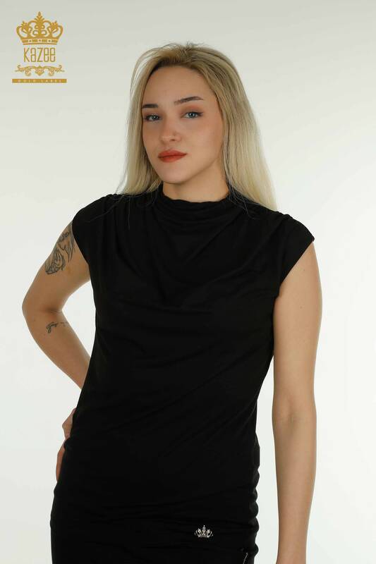 Bluza cu ridicata pentru femei cu maneca zero neagra - 79312 | KAZEE