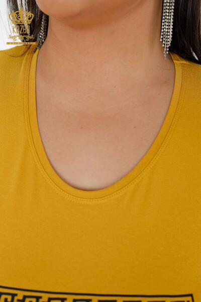 Bluză de damă cu ridicata cu model șofran - 78997 | KAZEE - Thumbnail