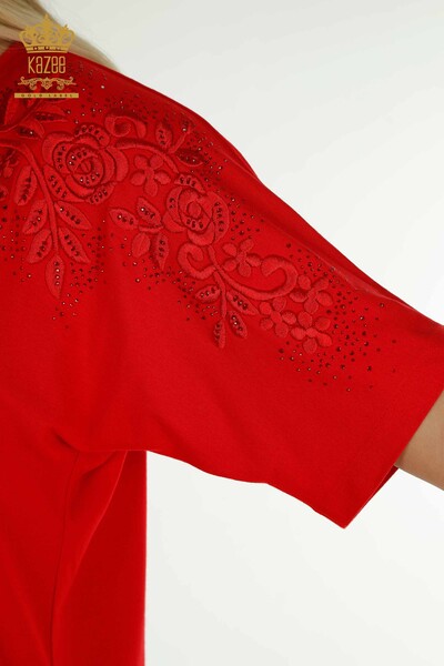 Bluză de damă cu ridicata cu roșu brodat cu piatră - 79097 | KAZEE - Thumbnail