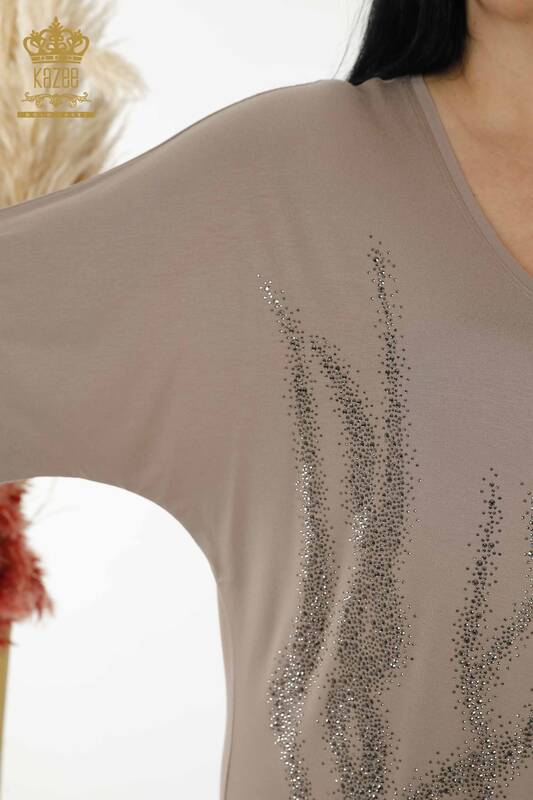 Bluză de damă cu mânecă scurtă cu model din nurcă - 79070 | KAZEE