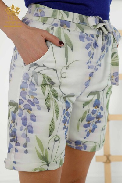 Pantaloni scurti de damă cu ridicata cu modele florale brodate verde - 3641 | KAZEE - Thumbnail