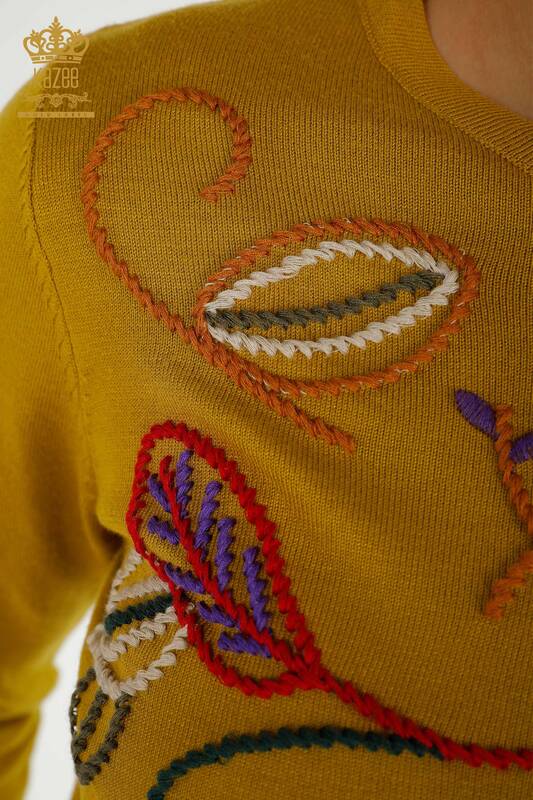 Pulover de tricotaj pentru femei cu ridicata - cu model de broderie - mustar - 30652 | KAZEE