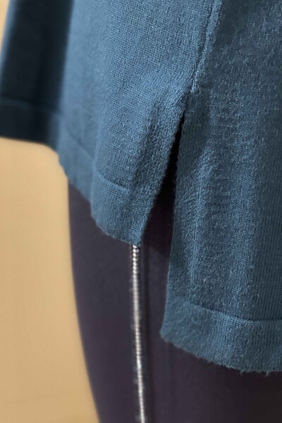 Pulover de tricotaje de damă cu ridicata cu litere brodate cu piatră colorată - 16012 | KAZEE - Thumbnail