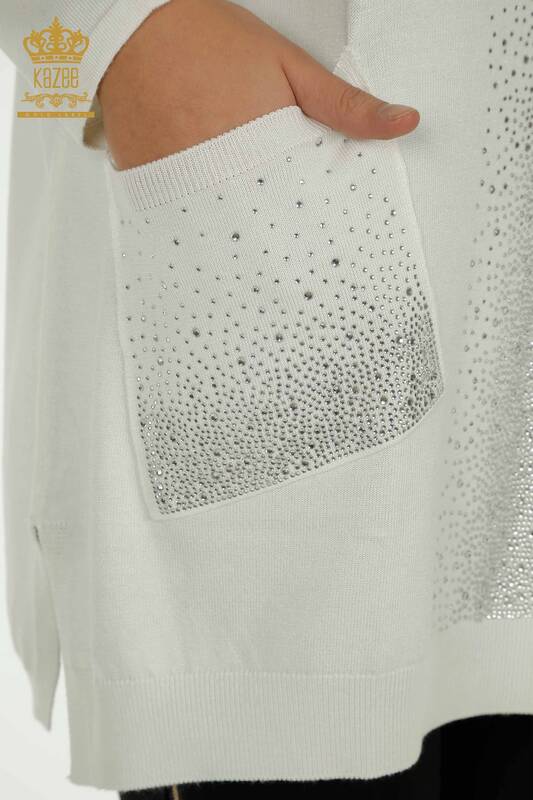 Pulover de tricotaje de damă cu ridicata - Cristal - Brodat cu piatră - Ecru - 30602 | KAZEE