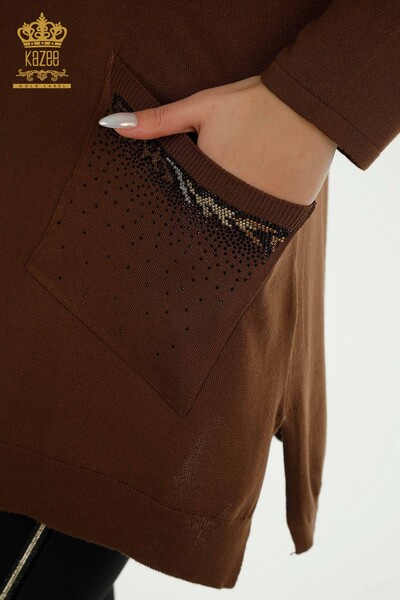 Tricotaj cu ridicata pentru femei Pulover - Dungi Brodate cu piatra - Maro - 30621 | KAZEE - Thumbnail
