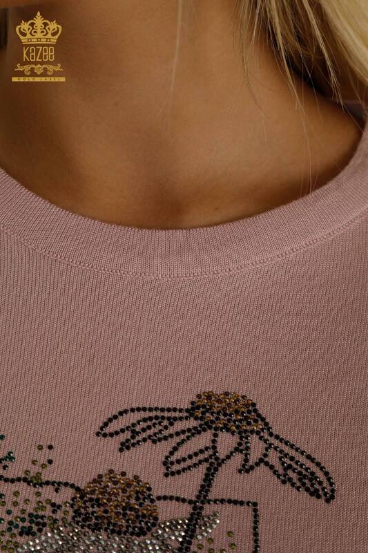 Pulover de tricotaje pentru femei cu ridicata - cu flori brodate - pudra - 30612 | KAZEE