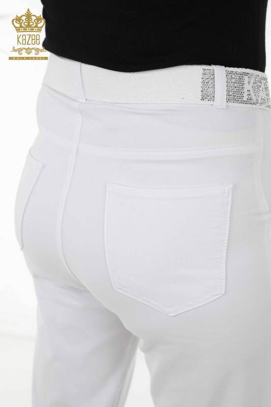 Pantaloni en-gros de damă cu buzunar cu curea albi - 3685 | KAZEE