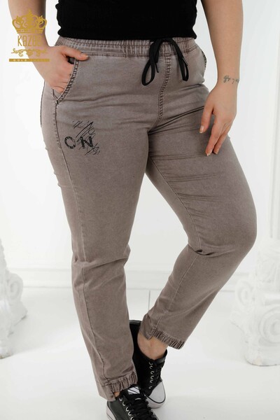 Pantaloni en-gros de damă cu talie elastică maro - 3676 | KAZEE - Thumbnail