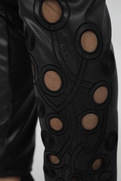 Pantaloni de piele cu detaliu rotund pentru femei - 3382 | kazee - Thumbnail