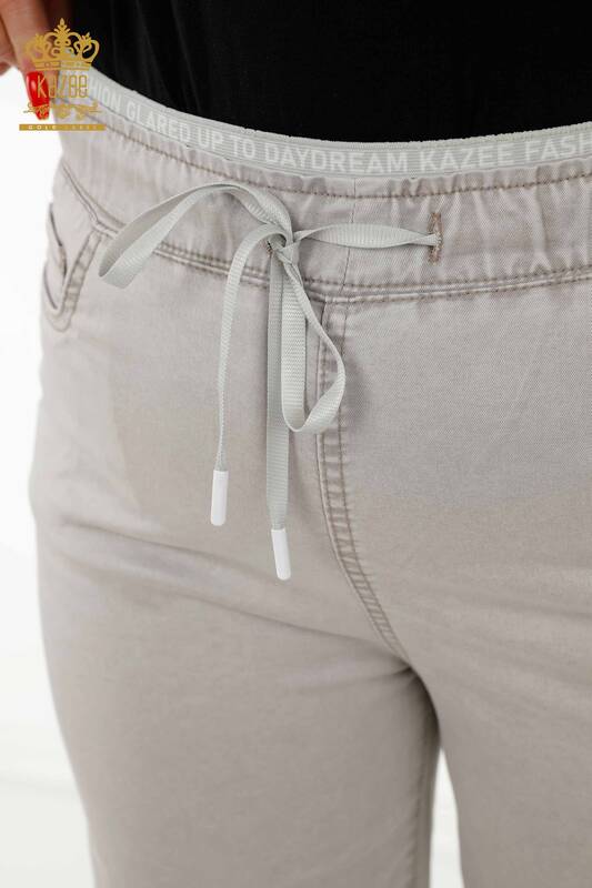 Pantaloni en-gros de damă cu talie elastică bej - 3672 | KAZEE