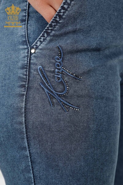 Pantaloni en-gros de damă cu talie elastică și buzunare brodate cu piatră - 3540 | KAZEE - Thumbnail