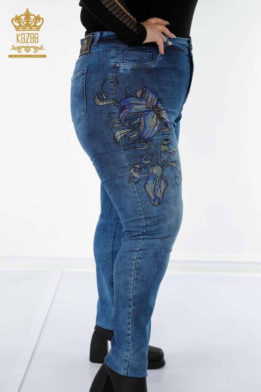 Pantaloni de blugi de damă cu ridicata albastru cu model de flori - 3569 | KAZEE
