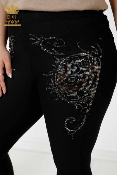 Pantaloni de damă cu ridicata, cu piatră de leopard brodat negru - 3638 | KAZEE - 3