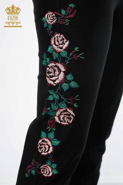 Pantaloni cu jambiere de damă cu ridicata cu broderie cu flori colorate și broderie cu piatră - 3591 | KAZEE - Thumbnail (2)