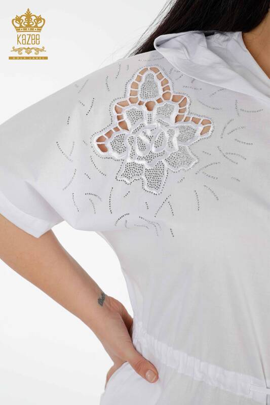En-gros rochie cămașă pentru femei - Cu glugă - Cu modele florale - alb - 20217 | KAZEE