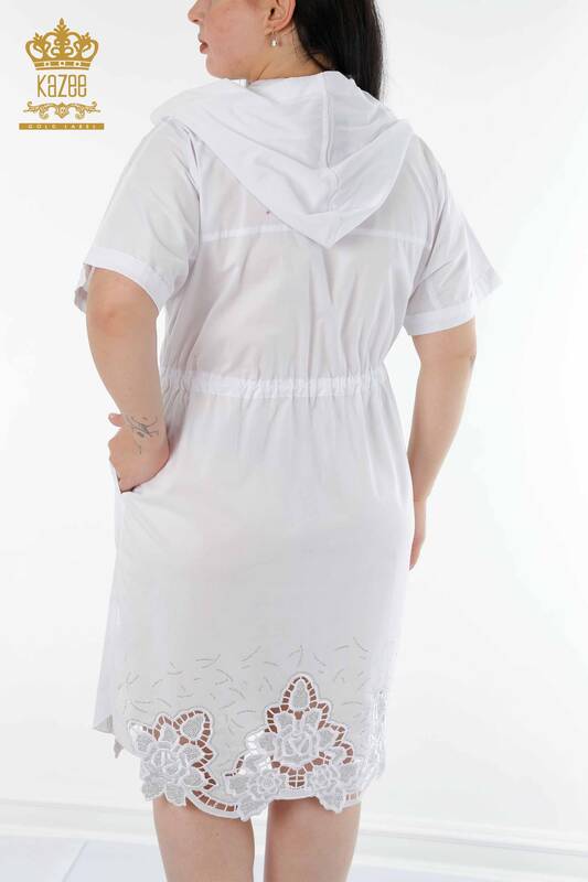 En-gros rochie cămașă pentru femei - Cu glugă - Cu modele florale - alb - 20217 | KAZEE