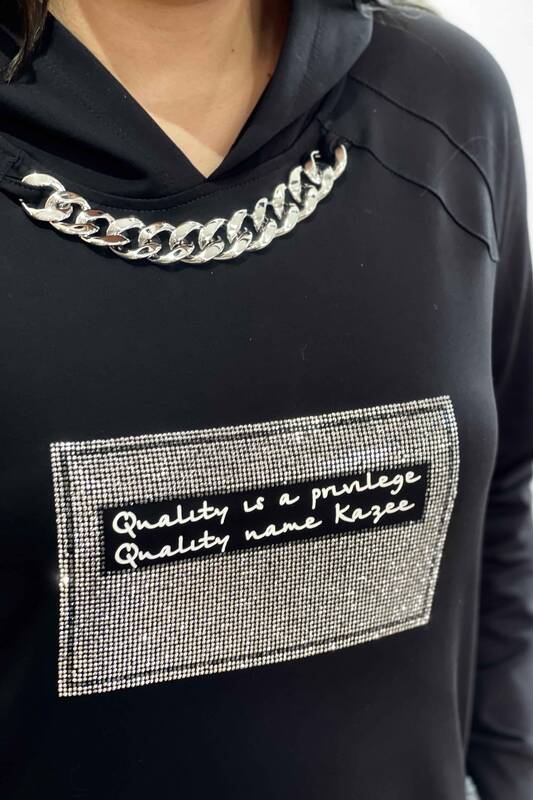 En-gros rochie de tricotaje pentru femei cu detaliu text, cu glugă și buzunar - 17320 | KAZEE
