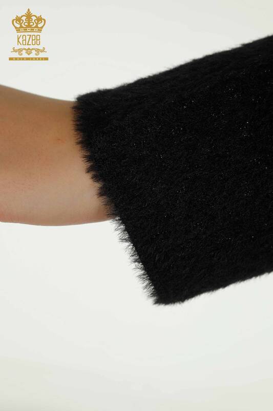 Tricotaj de damă cu ridicata Pulover negru cu detaliu angora - 30446 | KAZEE