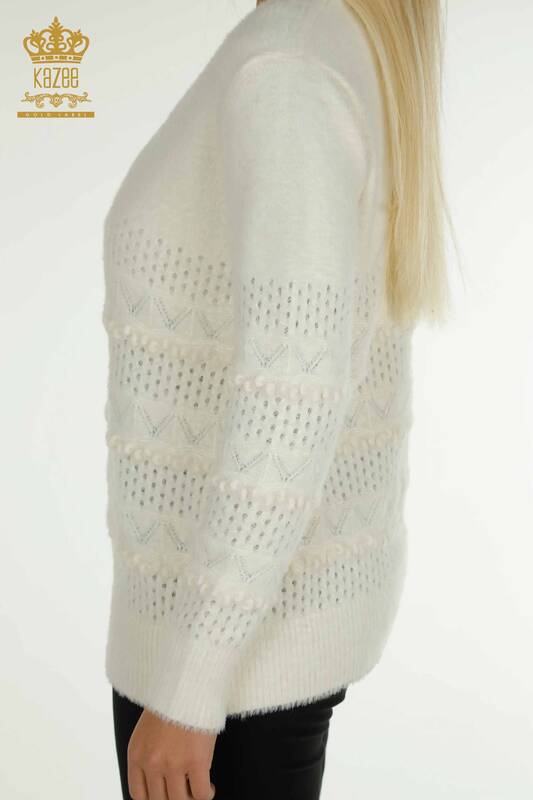 Pulover de tricotaj pentru damă cu ridicata - Angora - Decolteu în V - Ecru - 30697 | KAZEE