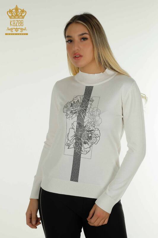Pulover de tricotaje de damă cu ridicata - Broderie florală - Ecru - 30614 | KAZEE