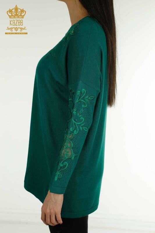 Pulover de tricotaj pentru femei cu ridicata - Brodat floral - Verde - 30527 | KAZEE
