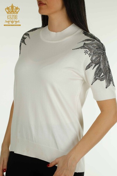 Pulover de tricotaje pentru femei cu ridicata - Brodat cu piatra - Ecru - 30674 | KAZEE - Thumbnail