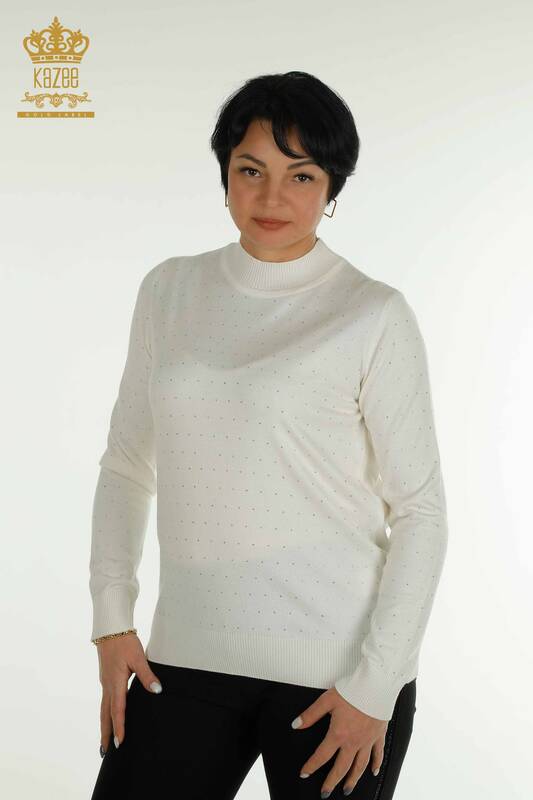Pulover de tricotaje pentru femei cu ridicata - Brodat cu piatra - Ecru - 30677 | KAZEE