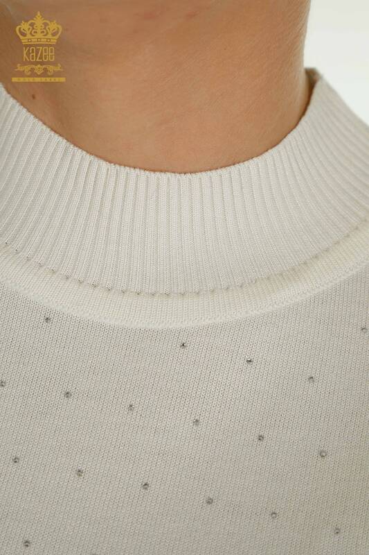 Pulover de tricotaje pentru femei cu ridicata - Brodat cu piatra - Ecru - 30677 | KAZEE