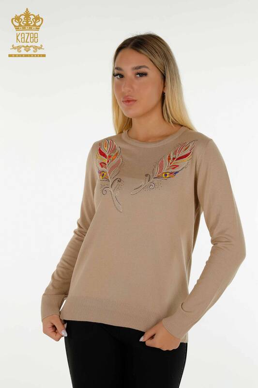 Pulover de tricotaje de damă cu ridicata - Broderie colorată - Bej - 30147 | KAZEE