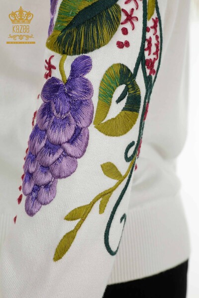 Pulover de tricotaj de damă cu ridicata - Colorat Brodat floral - Ecru - 16934 | KAZEE - Thumbnail