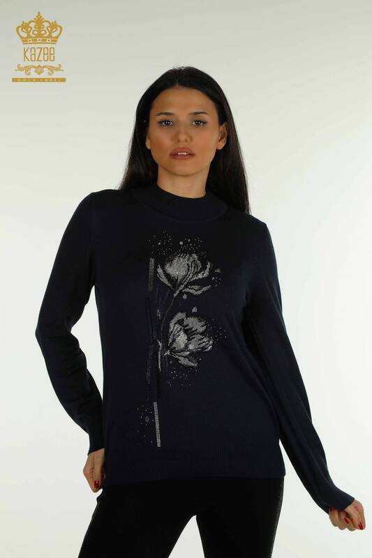 Pulover de tricotaj pentru femei - cu model floral - bleumarin - 30656 | KAZEE