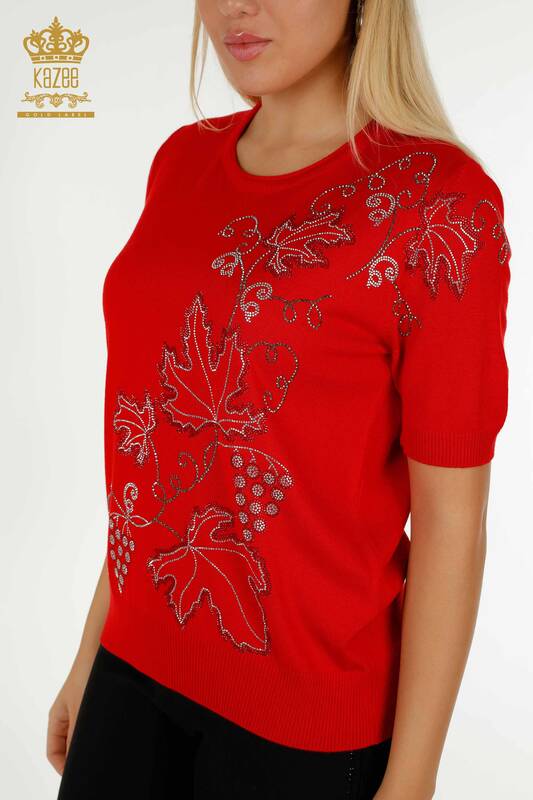 Pulover de tricotaj pentru femei cu ridicata - Frunze brodate - Roșu - 30654 | KAZEE