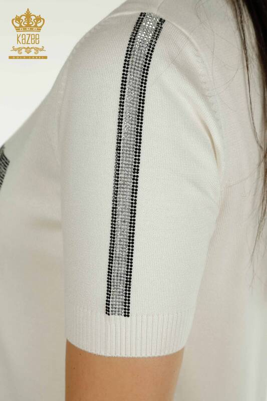 Pulover de tricotaj pentru femei cu ridicata - Guler stand - Ecru - 30642 | KAZEE