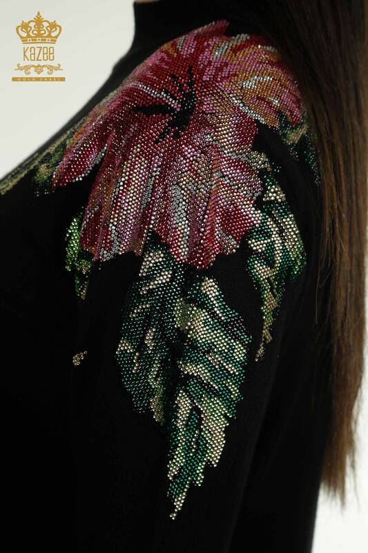 Tricotaj cu ridicata pentru femei Pulover - Umăr Flori Detaliat - Negru - 30542 | KAZEE