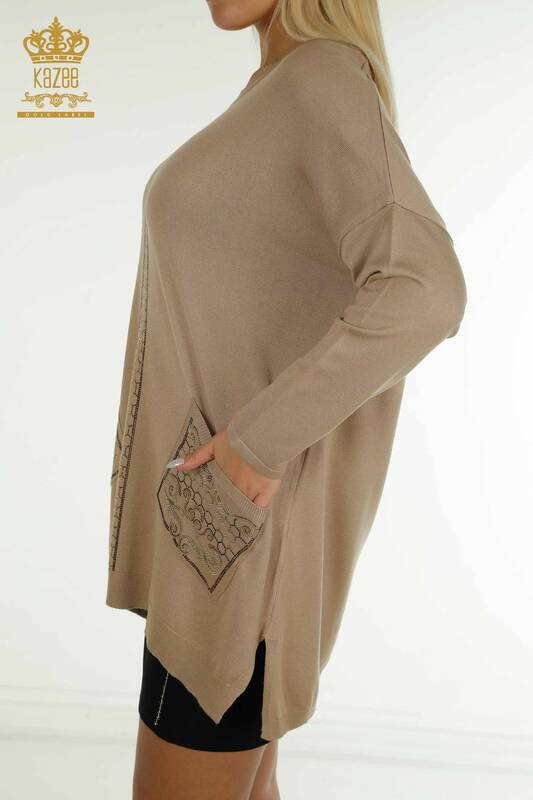 Pulover de tricotaje pentru femei - cu piatra brodata - bej - 30601 | KAZEE