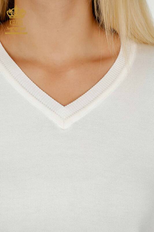 Pulover de tricotaj pentru femei cu ridicata - Nasturi Detaliat - Ecru - 30139 | KAZEE