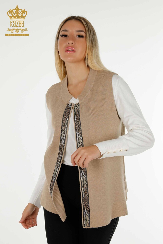 Vesta scurta de dama cu ridicata cu piatra leopard brodata Bej - 30616 | KAZEE - 1