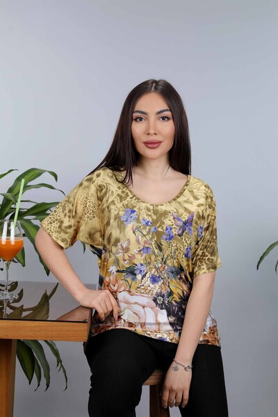 فروش عمده بلوز زنانه - طرح رنگارنگ پروانه و رز - 77803 | KAZEE - Thumbnail