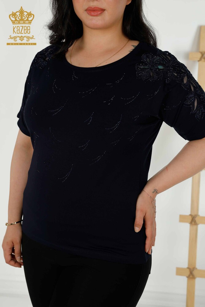 فروش عمده بلوز زنانه - مشروب توری - آبی سرمه ای - 79086 | KAZEE - 2