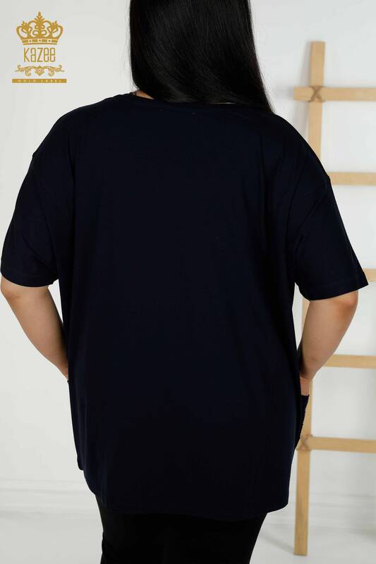فروش عمده بلوز زنانه - دو جیب - آستین کوتاه - آبی سرمه ای - 79293 | KAZEE