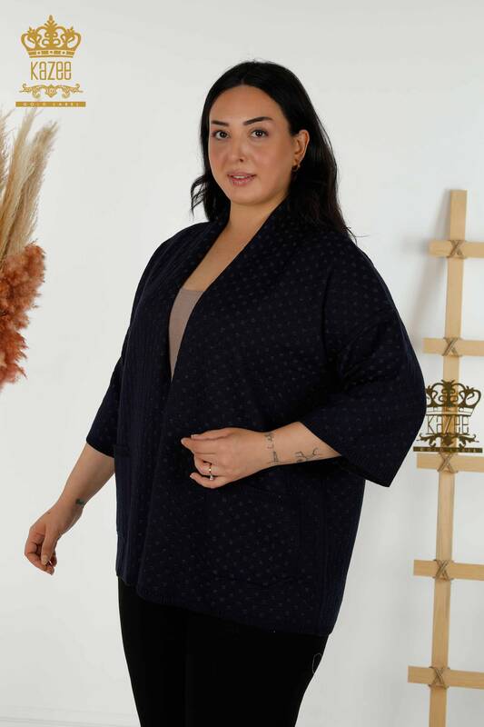عمده فروشی ژاکت کش باف پشمی زنانه - جزییات جیبی - آبی سرمه ای - 30056 | KAZEE