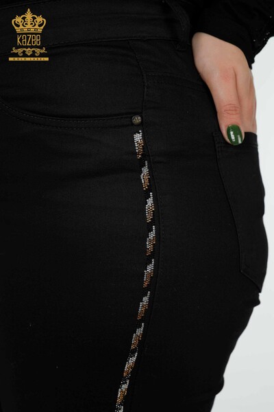 فروش عمده شلوار جین زنانه - طرح پلنگی - سنگ دوزی - مشکی - 3600 | KAZEE - Thumbnail