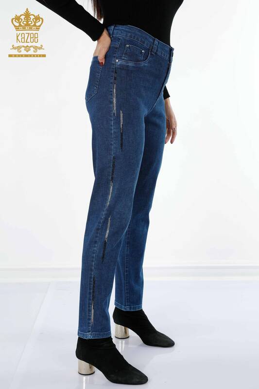 فروش عمده شلوار جین زنانه - کناره های راه راه - سنگ کریستال - جیب - 3637 | KAZEE