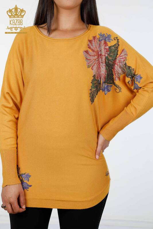فروش عمده لباس بافتنی زنانه آستین خفاشی گل سنگ دوزی شده - 16190 | KAZEE