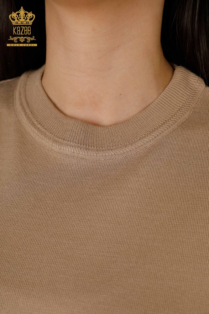 فروش عمده ژاکت بافتنی زنانه - پایه - با لوگو - بژ - 30254 | KAZEE - 3